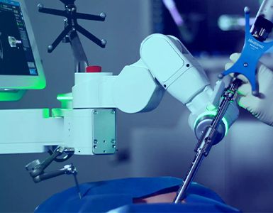 robotic_omurga_cerrahisi